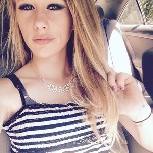 Meet your Posher, Kacie